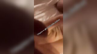 Ragazza si fa scopare