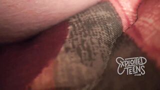 Teen bionda succhia e scopa in POV