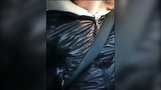 Pompino in auto da battona rumena