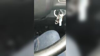 Giovane e bella puttanella tettona