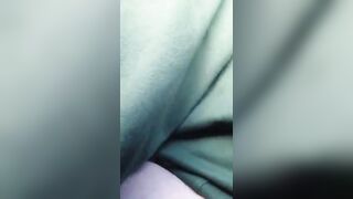 Giovane e bella puttanella tettona