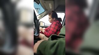 Giovane e bella puttanella tettona