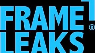 Malena pompa e scopa in auto