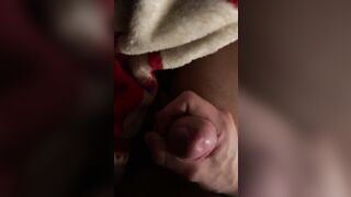 Sputo sul mio cazzo mentre mi sego