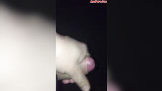 Sega e sborrata in mano