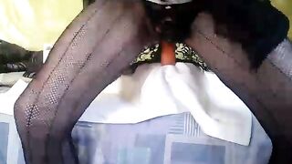 Troia piena di cazzi finti