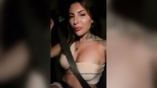 Italiana zoccola fa le serate con amici