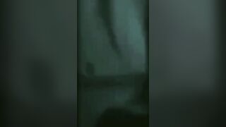 Sempre in ginocchio per succhiarlo