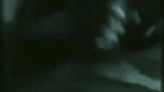 Sempre in ginocchio per succhiarlo