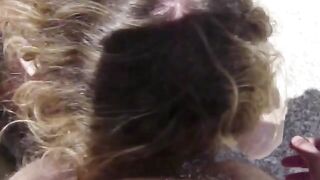 Pompino al vicino gentile