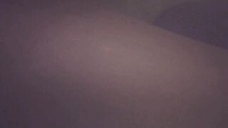 Capezzoli strizzati e tirati