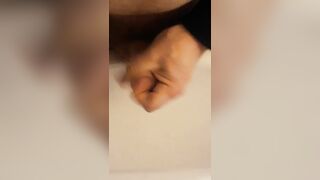 Vengo come una troia