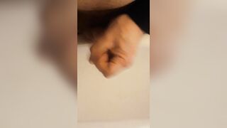 Vengo come una troia