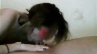 Impiegata napoletana succhia in maschera