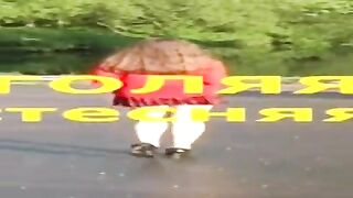 Troietta russa batte in strada e scopa a casa