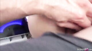 Bionda troietta 18enne