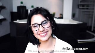 Sesso duro con troia latina tatuata