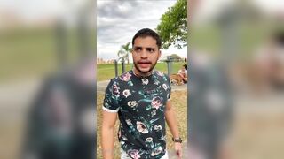 Sesso a 4 in auto con splendida trans