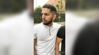 Sesso a 4 in auto con splendida trans