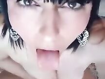 Milf italiana vuole essere sborrata a gogò