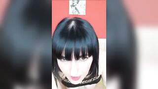 Rosella vuole sborra in figa