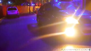 Graziosa puttanella che batte in strada