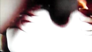 Primi piani del suo lussurioso culetto...G