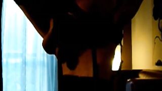 Davanti alle finestre di casa ...