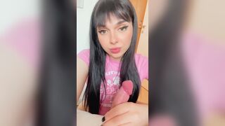 Anteprima del video: Zoccola Milanese me lo succhia