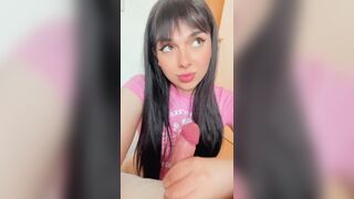 Zoccola Milanese me lo succhia