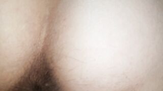 Scopo la figa rumena dopo pranzo