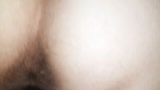 Scopo la figa rumena dopo pranzo