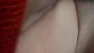 Puttanella zingara succhia il cazzo di un cliente