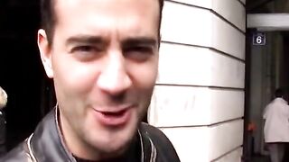 Sophie, bella francese, inculata