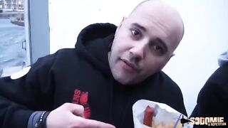 Ventenne biondina scopata in tutti i buchi