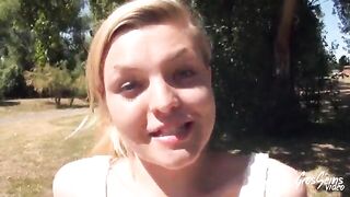 Sindy  bionda troietta 20enne inculata al parco