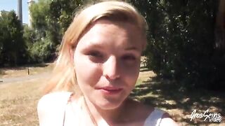 Sindy  bionda troietta 20enne inculata al parco