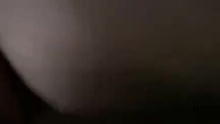 FISTING DELLA SCHIAVA CON SBURRATA NEL CULO