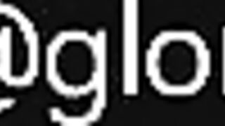 Masturbazione piccola troia in bagno