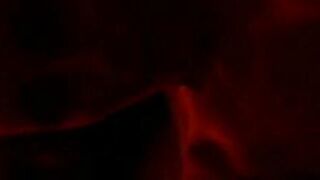 Scopo la mia donna sul tavolo