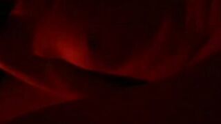 Scopo la mia donna sul tavolo