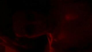 Scopo la mia donna sul tavolo