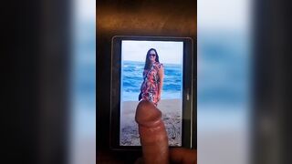 Fan sborra sul viso di amante puttana