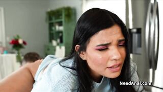 Leccate anali a teenager latina