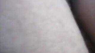 Puttanella rumena scopata in auto