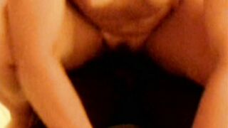 Anna si impala sul cazzo nero di un nigeriano