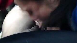 Puttanella pompa in auto