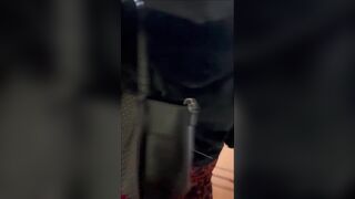 Aspettando lei, moglie troia!