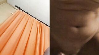 Mi fai vedere quanto è puttana tua moglie?