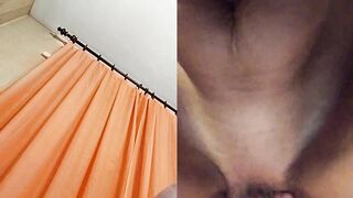 Mi fai vedere quanto è puttana tua moglie?